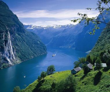 Geiranger Fjord Tours