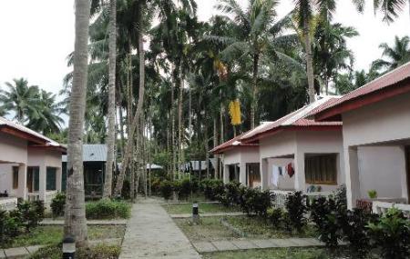 Cross Bill Beach Resort Image