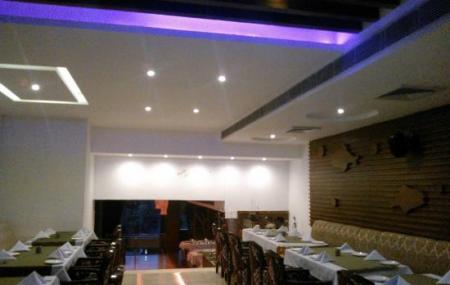 Temptation Restuarant Image