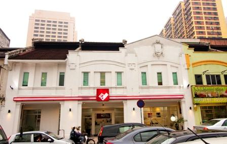 Cube Hotel Image