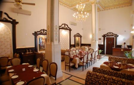 Dawat Restaunrant Image