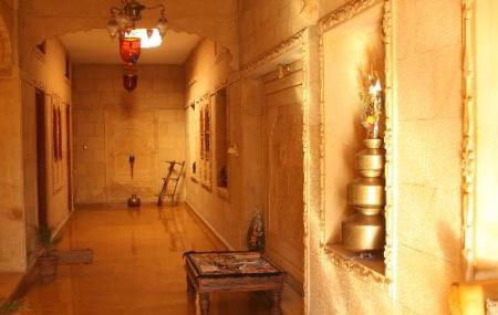 Hotel Pleasant Havelli Image