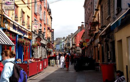 Shop Street Image