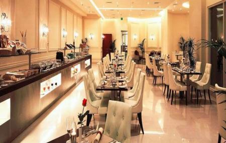 Acacia Restaurant Image