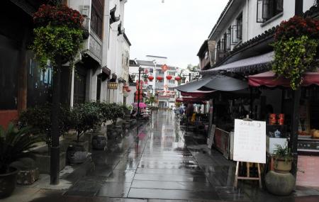 Tunxi Ancient Street Image