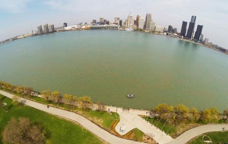 Windsor Riverfront Image