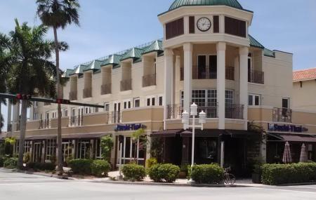 Fifth Avenue South Image