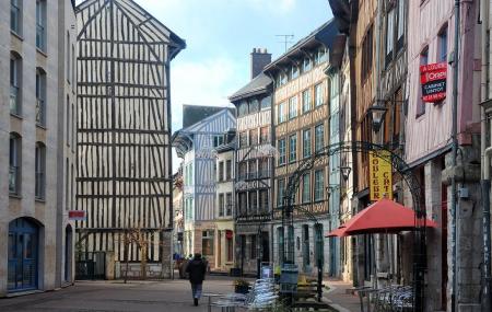 Rue Eau De Robec Image
