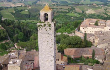 San Gimignano Bell Tower Image