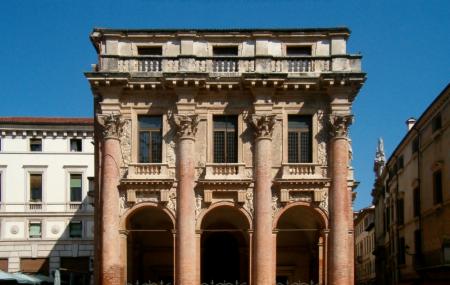 Loggia Del Capitaniato Image