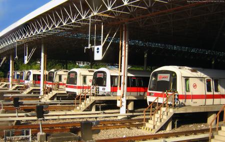 Singapore Mass Rapid Transit Image