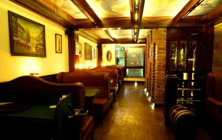 Pub 25 Image