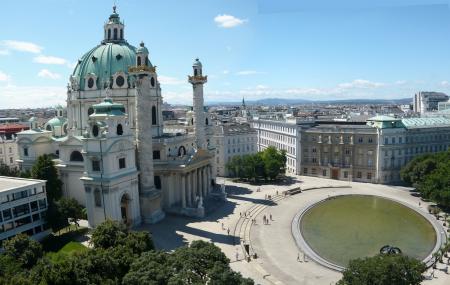 Hundezone Karlsplatz Image