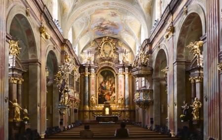 St. Anne's Church Image