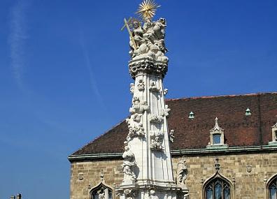 Holy Trinity Statue Image