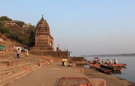 Ahilya Ghat Image