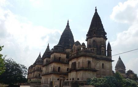 Chhatris Cenotaphs Image