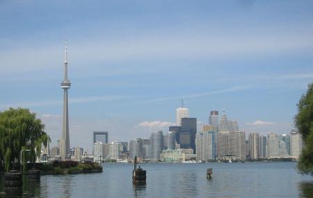 Centre Island Image