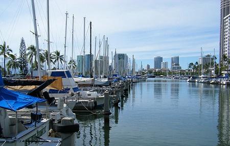 Ala Wai Harbor Image