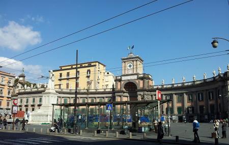 Piazza Dante Image