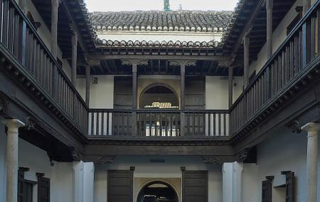 Casa Del Chapiz Image