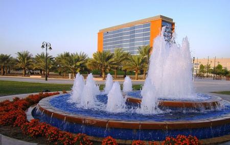Khalifa Park Image