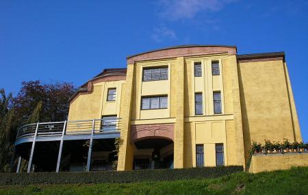 Villa Esche Image