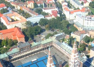Dom Square Image