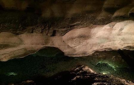 Engelbrecht Cave Image