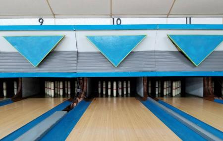 Old Town Bowling Center Image