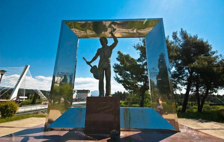 Vladimir Vysotsky Monument Image